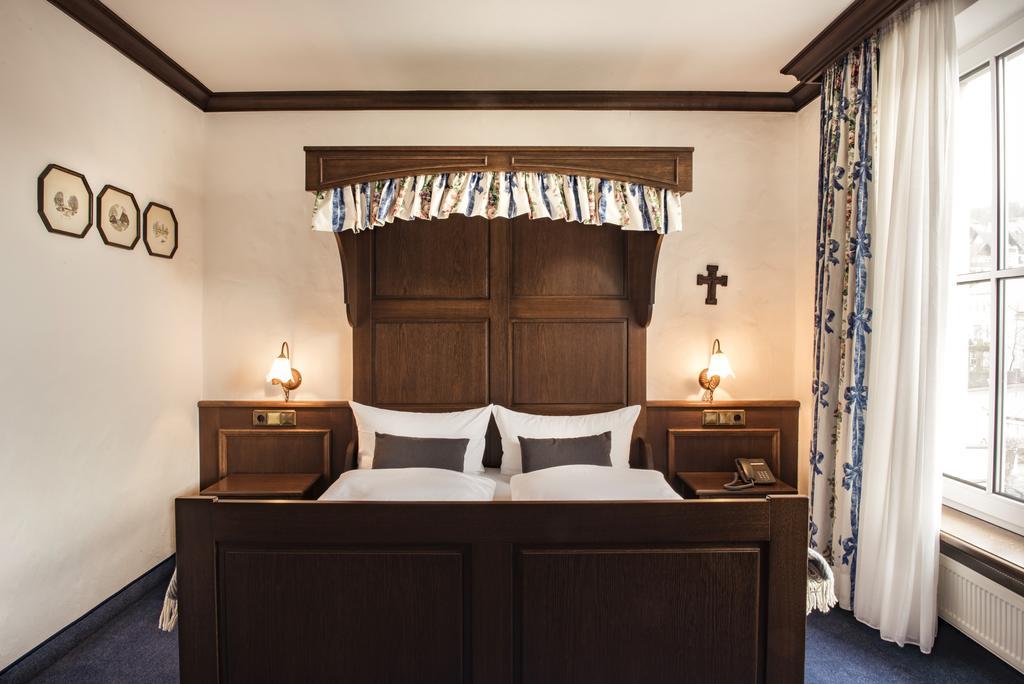 Sunderland Hotel Sundern Buitenkant foto
